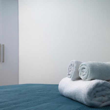 Lovely 2 Bed Apartment In Larnaca City Centre Exteriör bild