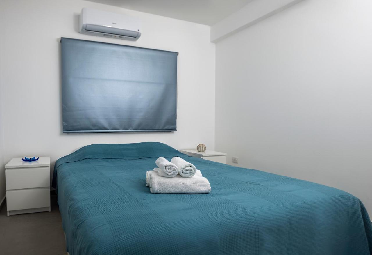 Lovely 2 Bed Apartment In Larnaca City Centre Exteriör bild